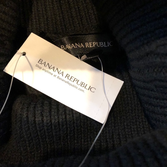 Banana Republic Cropped Turtleneck Sweater Capelet - Picture 5 of 6